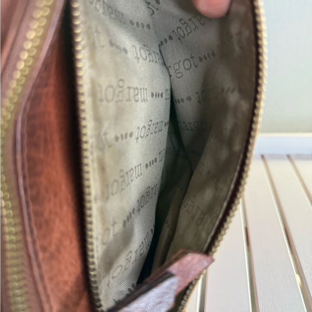 MARGOT New York Allie Leather Crossbody Brown Multi-Zip Pocket Shoulder Bag*